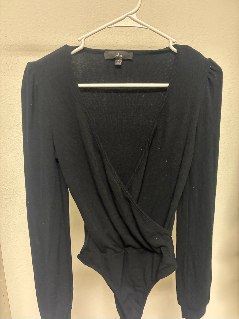 🖤Lulu's Black Long-Sleeve Bodysuit 🖤